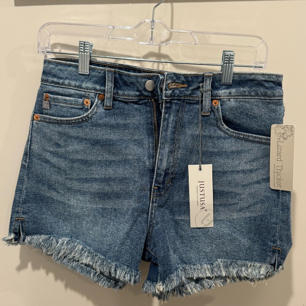 Women’s JUST USA Jean shorts. Size medium